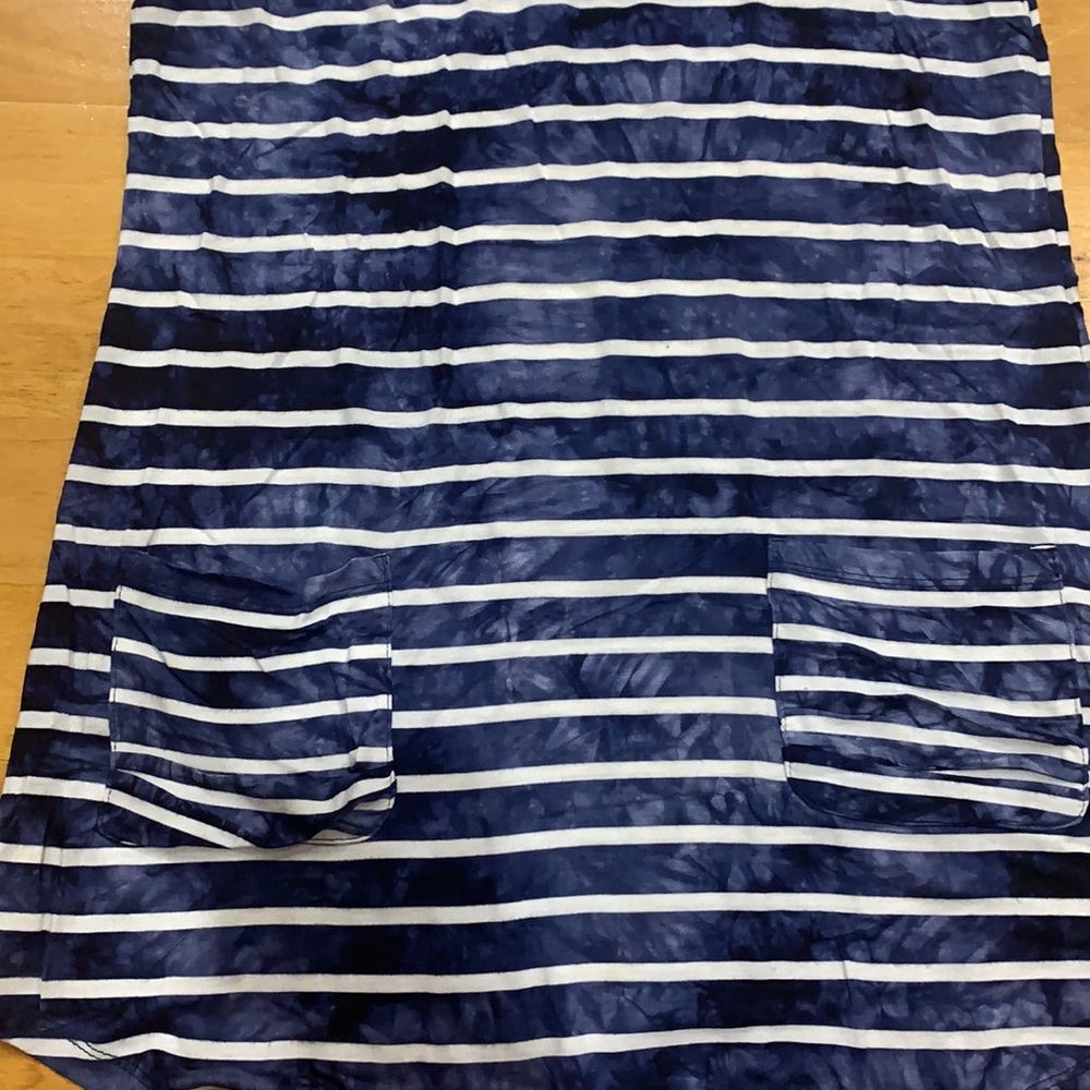 Women’s akini cover up dress - Picture 2 of 4